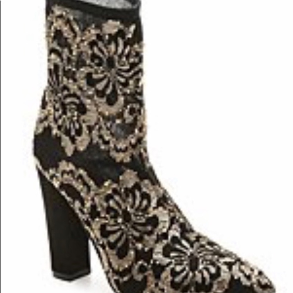 BOOTIES NWOB - Picture 1 of 4